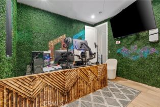 Single Family Residence, 16846 Addison st, Encino, CA 91436 - 27