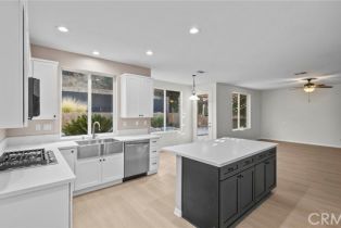 Single Family Residence, 1728 Tamarron dr, Corona, CA 92883 - 10