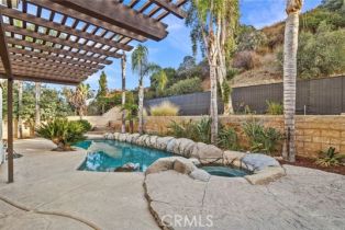 Single Family Residence, 1728 Tamarron dr, Corona, CA 92883 - 37