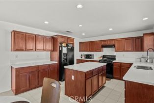 Single Family Residence, 11154 Evergreen loop, Corona, CA 92883 - 14