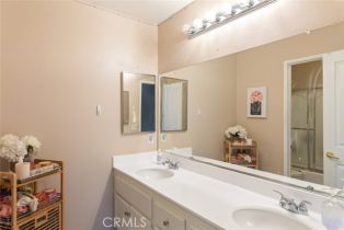 Single Family Residence, 3010 Alps rd, Corona, CA  - 24