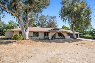 Single Family Residence, 18561 Bert rd, Riverside, CA 92508 - 5