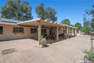 Single Family Residence, 18561 Bert rd, Riverside, CA 92508 - 50