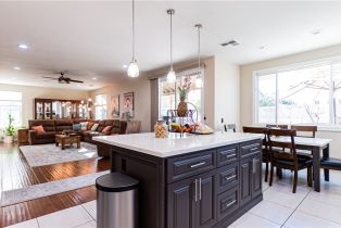 Single Family Residence, 3038 Pinehurst dr, Corona, CA 92881 - 10