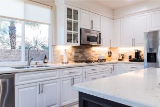 Single Family Residence, 3038 Pinehurst dr, Corona, CA 92881 - 12