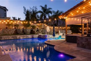 Single Family Residence, 3038 Pinehurst dr, Corona, CA 92881 - 4