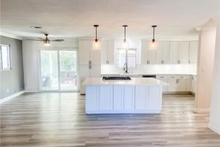 Single Family Residence, 510 Hacienda dr, Corona, CA 92882 - 3