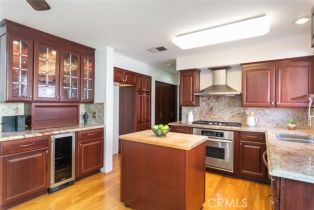 Single Family Residence, 929 Pinecone dr, Corona, CA 92878 - 15