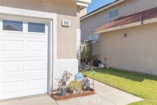 Single Family Residence, 929 Pinecone dr, Corona, CA 92878 - 6