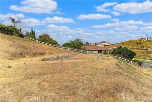 , 14335 Four Winds rd, Riverside, CA 92503 - 8