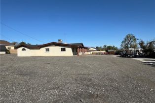 Single Family Residence, 7052 Starne rd, Corona, CA 92881 - 4