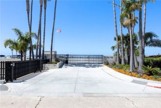 Condominium, 2525 Ocean blvd, Corona Del Mar, CA 92625 - 10