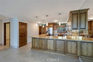 Condominium, 2525 Ocean blvd, Corona Del Mar, CA 92625 - 51