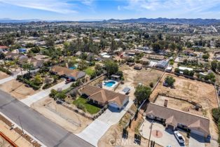 Single Family Residence, 18365 Mariposa ave, Riverside, CA 92508 - 40