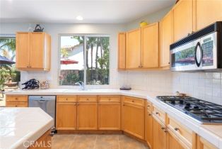 Single Family Residence, 4515 Garden City ln, Corona, CA 92883 - 17