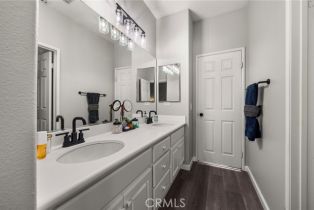 Single Family Residence, 3321 Horizon st, Corona, CA 92881 - 37