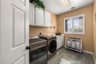 Single Family Residence, 3321 Horizon st, Corona, CA 92881 - 46