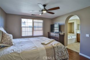 Condominium, 4445 Owens st, Corona, CA 92883 - 23