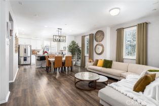 Condominium, 1038 Savi dr, Corona, CA 92878 - 9