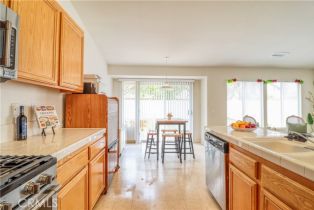 Single Family Residence, 831 Kilmarnock way, Riverside, CA 92508 - 55