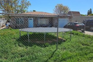 Single Family Residence, 10776 Cypress ave, Riverside, CA 92505 - 3