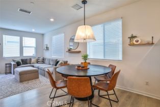 Condominium, 24307 Juni ct, Corona, CA 92883 - 12