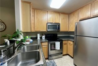 Condominium, 2550 San Gabriel way, Corona, CA 92882 - 10