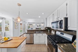 Single Family Residence, 3284 Skyview lane, Corona, CA 92882 - 11