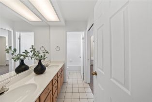 Single Family Residence, 3284 Skyview lane, Corona, CA 92882 - 52