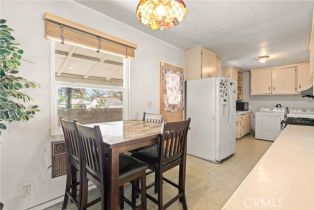 Single Family Residence, 300 Palisade st, Pasadena, CA 91103 - 12