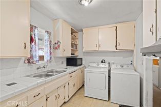 Single Family Residence, 300 Palisade st, Pasadena, CA 91103 - 16