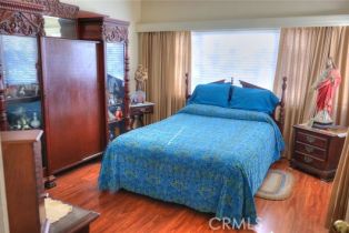 Residential Income, 501 Victoria ave, Corona, CA 92879 - 4