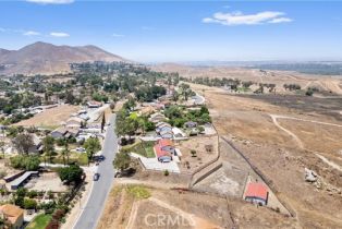 Single Family Residence, 10703 Valley dr, Riverside, CA 92505 - 37