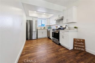 Condominium, 2891 Canyon Crest dr, Riverside, CA 92507 - 9