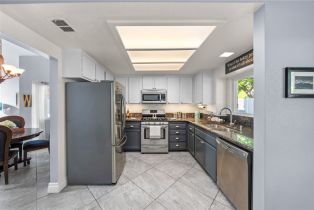 Single Family Residence, 1043 Smoketree drive, Corona, CA 92882 - 12