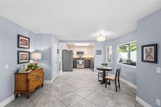 Single Family Residence, 1043 Smoketree drive, Corona, CA 92882 - 15