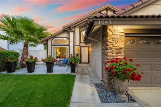 Single Family Residence, 1043 Smoketree drive, Corona, CA 92882 - 32
