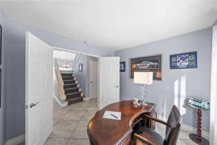 Single Family Residence, 1043 Smoketree drive, Corona, CA 92882 - 34