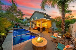 Single Family Residence, 1043 Smoketree drive, Corona, CA 92882 - 4