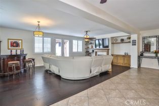 Single Family Residence, 353 Villafranca st, Corona, CA 92879 - 10