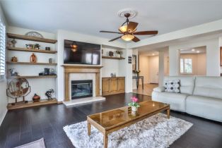 Single Family Residence, 353 Villafranca st, Corona, CA 92879 - 12