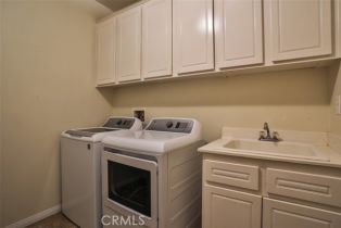 Single Family Residence, 353 Villafranca st, Corona, CA 92879 - 25