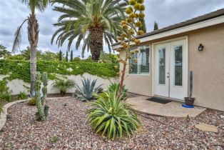 Single Family Residence, 353 Villafranca st, Corona, CA 92879 - 50