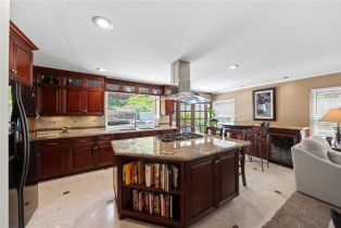 Single Family Residence, 1441 San Almada rd, Corona, CA 92882 - 12