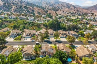 Single Family Residence, 1441 San Almada rd, Corona, CA 92882 - 33