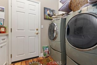 Single Family Residence, 24188 Owl ct, Corona, CA 92883 - 27