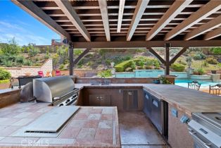 Single Family Residence, 1560 Vandagriff way, Corona, CA 92883 - 44