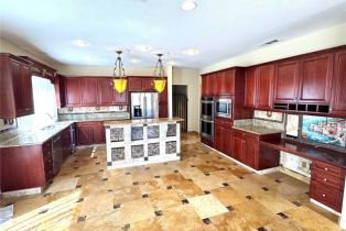 Single Family Residence, 23386 Calle Pepita rd, Corona, CA 92883 - 14