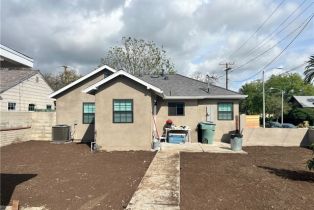 Single Family Residence, 1941 Mentone ave, Pasadena, CA 91103 - 13