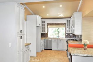 Single Family Residence, 1185 Bridgeport rd, Corona, CA 92882 - 12